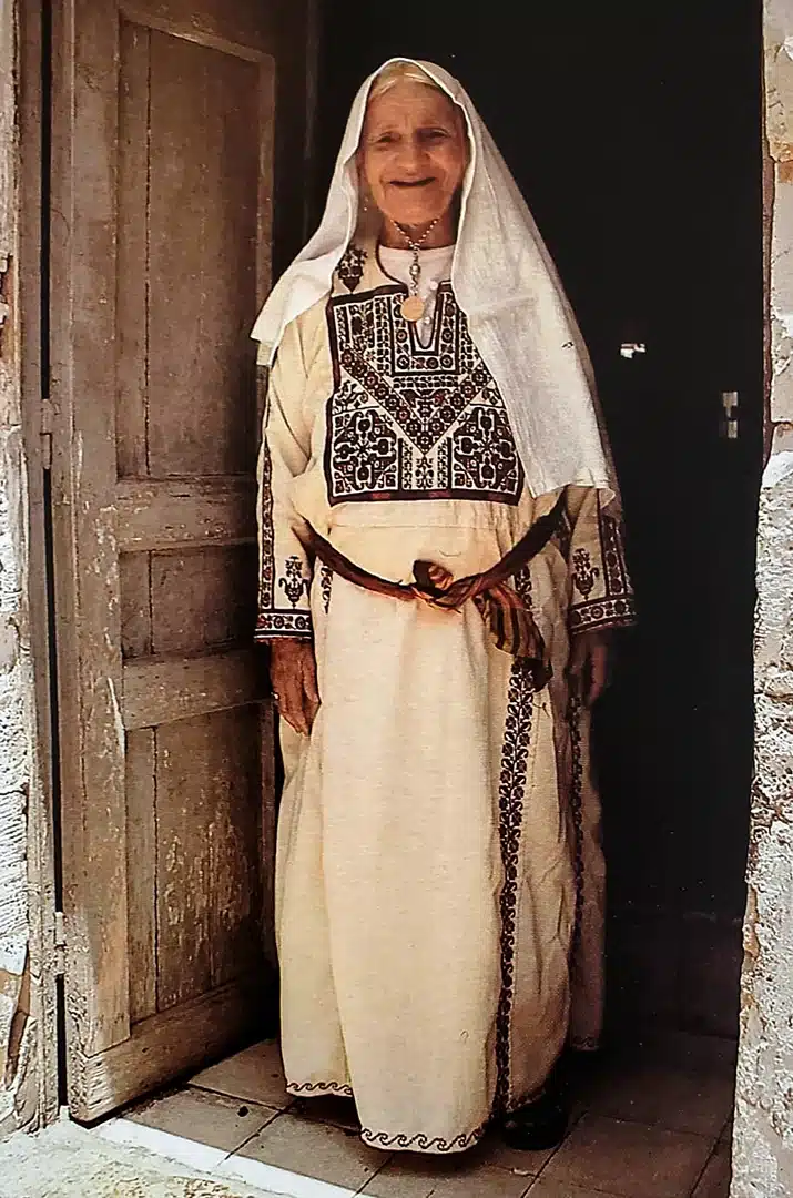 Palestinian tatreez photo 02 palestine